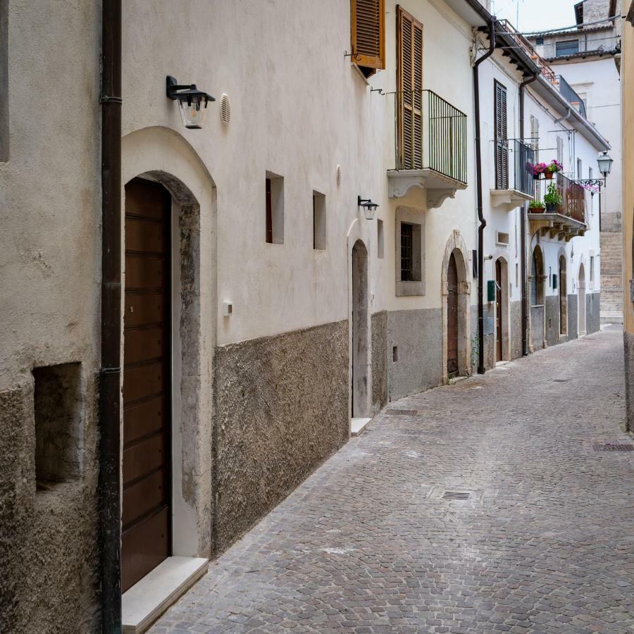 Apartmán Casa Concerie Quattro Sulmona Exteriér fotografie